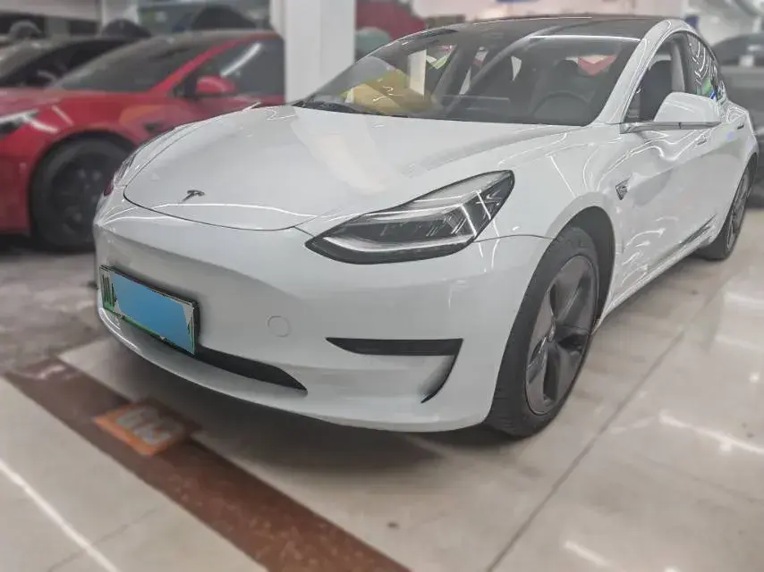 2020 Tesla Model 3 BEV 52KWH