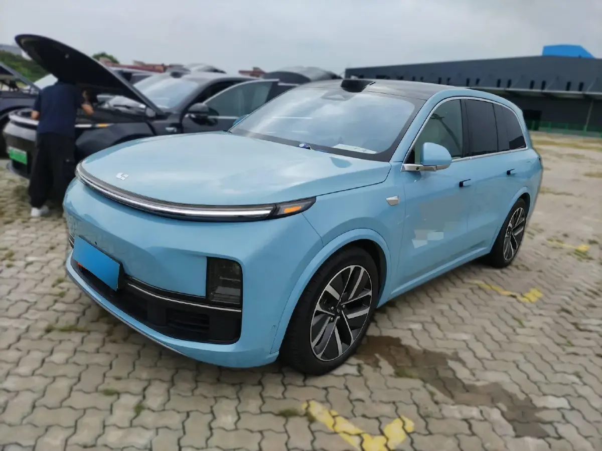 2024 Li L8 Range Extended 154HP REEV 52.3KWH