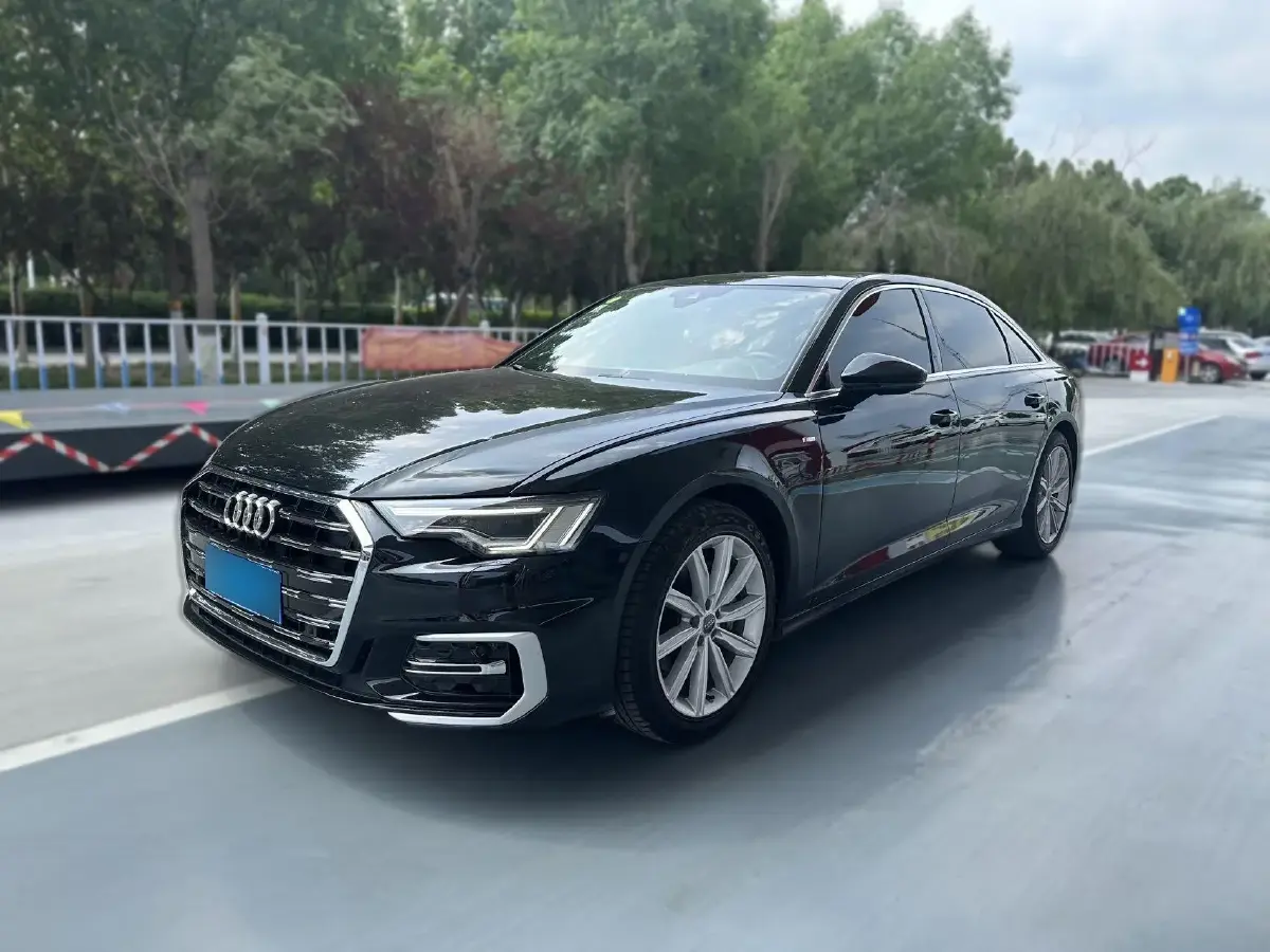 2021 Audi A6L 2.0T 224HP L4 7DCT