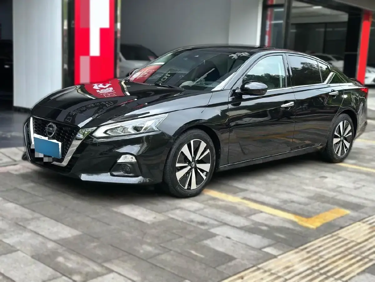 2021 Nissan Teana 2.0T 243HP L4 CVT