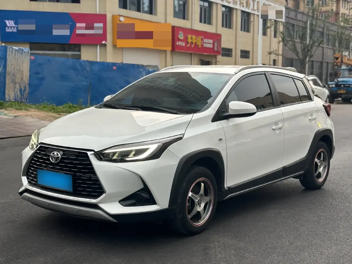 2021 Toyota Yaris L 1.5L 112HP L4 CVT