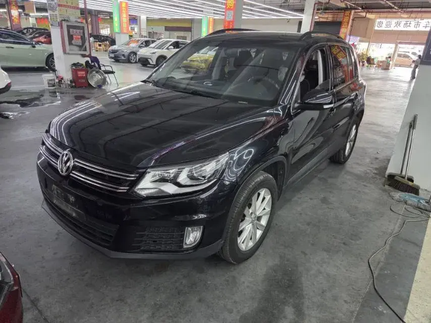 2017 Volkswagen Tiguan 1.8T 160HP L4 6AT
