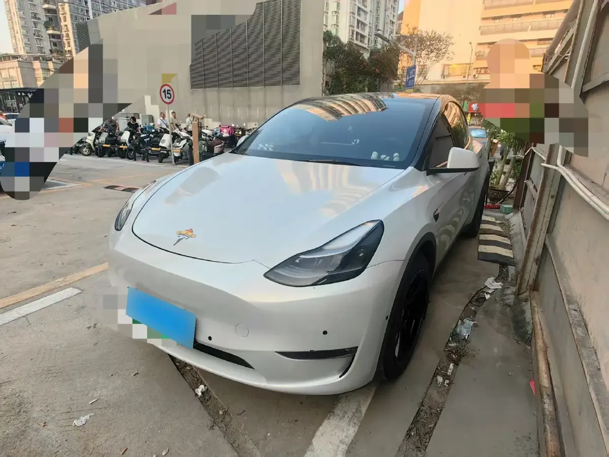 2021 Tesla Model Y BEV 60KWH