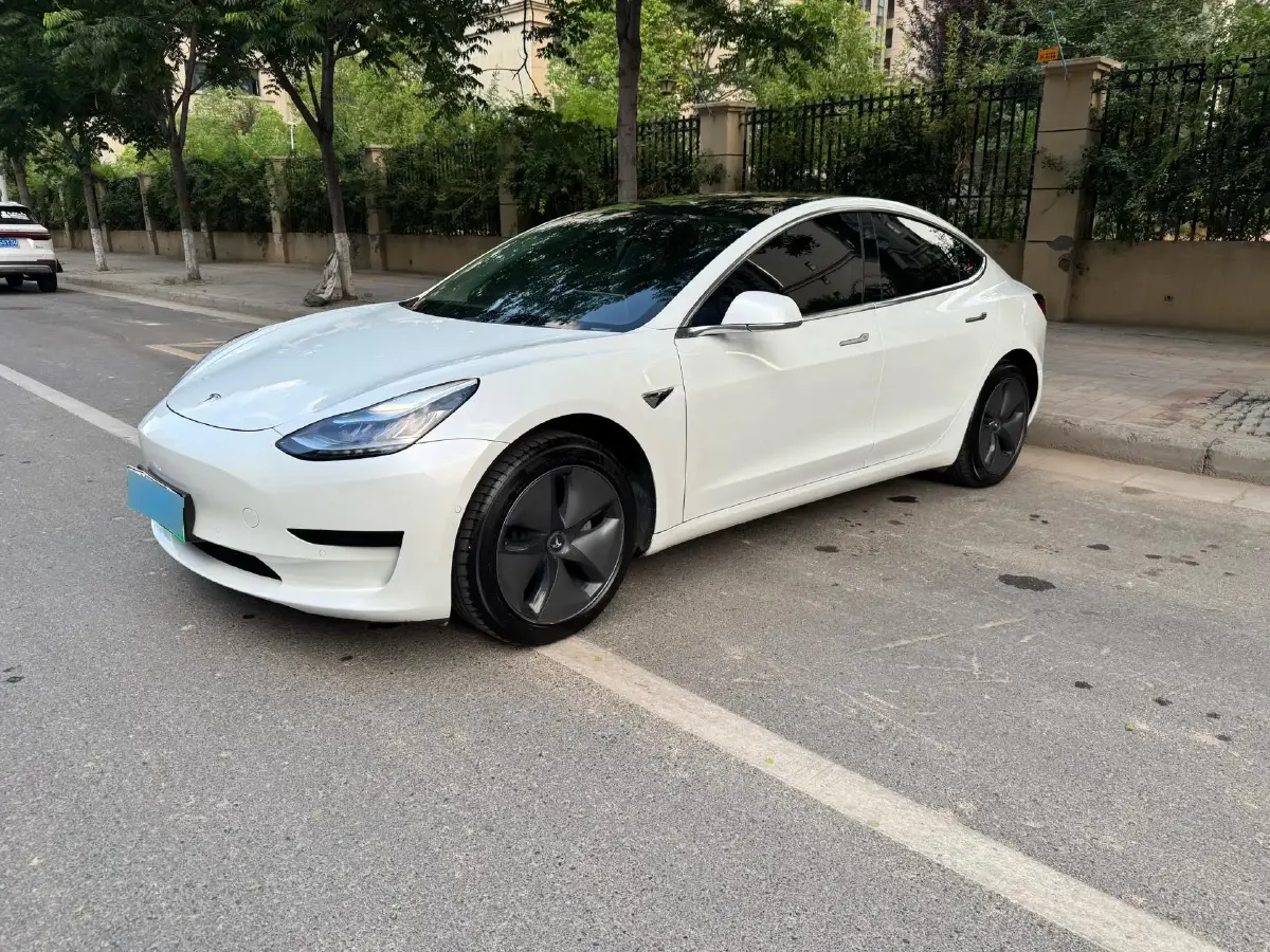 2019 Tesla Model 3 BEV 60KWH