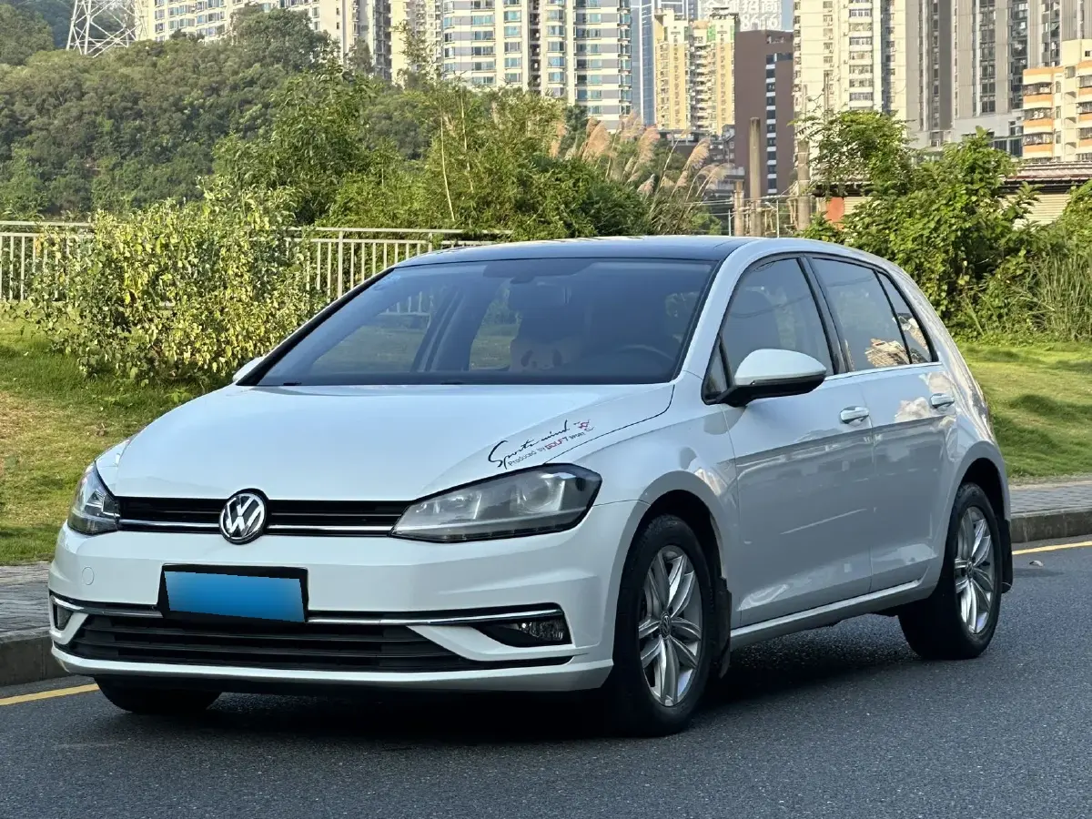 2019 Volkswagen Golf 1.4T 150HP L4 7DCT