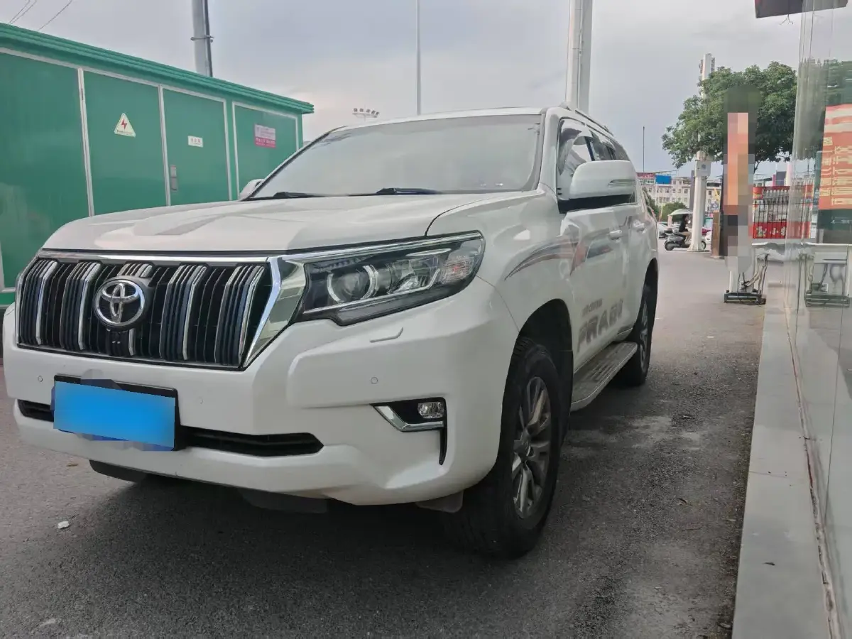2018 Toyota Land Cruiser Prado 3.5L 280HP V6 6AT