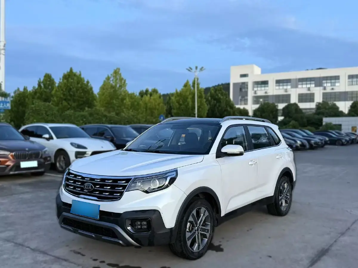 2018 Kia Sportage R 2.0L 160HP L4 6AT