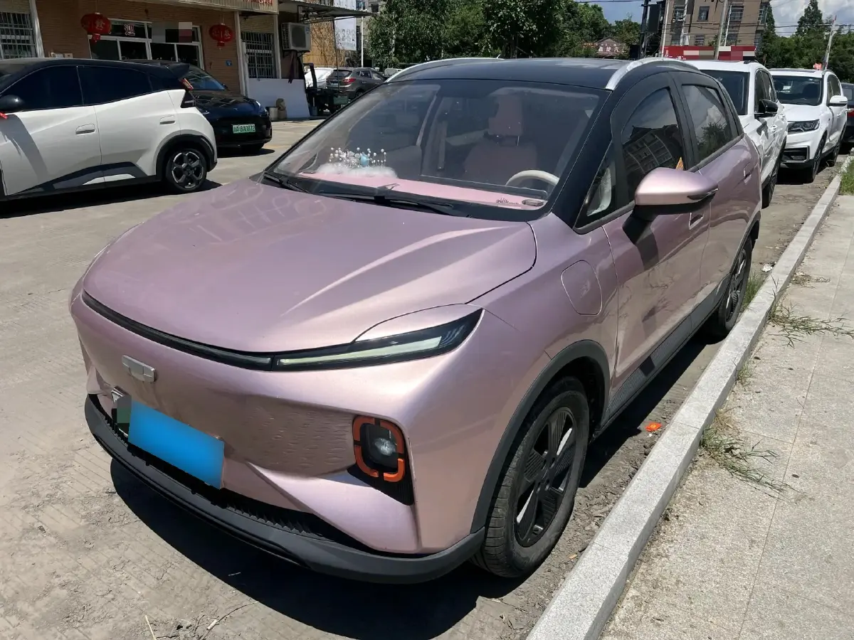 2023 Geometry E BEV 39.4KWH