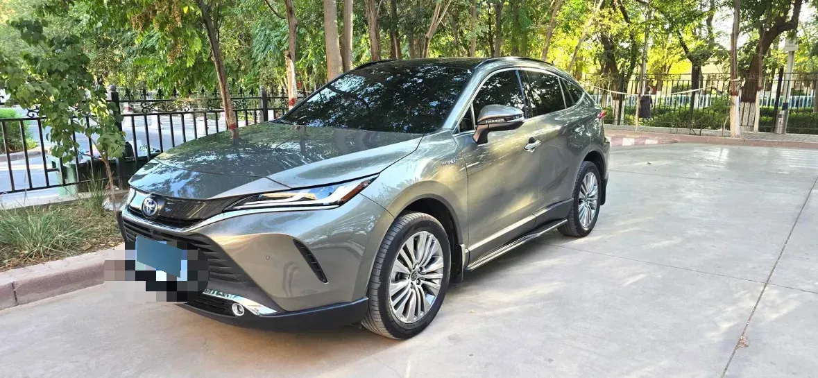 2022 Toyota Harrier 2.5L 178HP L4 E-CVT Hybrid,autocango,china used car exporter,china ev exporter,chinese used car exporter,chinese used ev exporter