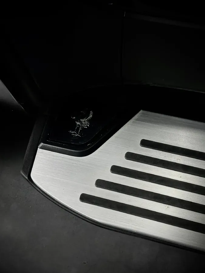 2024 Century Century 3.5L 262HP V6 E-CVT PHEV 18.1KWH,autocango,china used car exporter,china ev exporter,chinese used car exporter,chinese used ev exporter