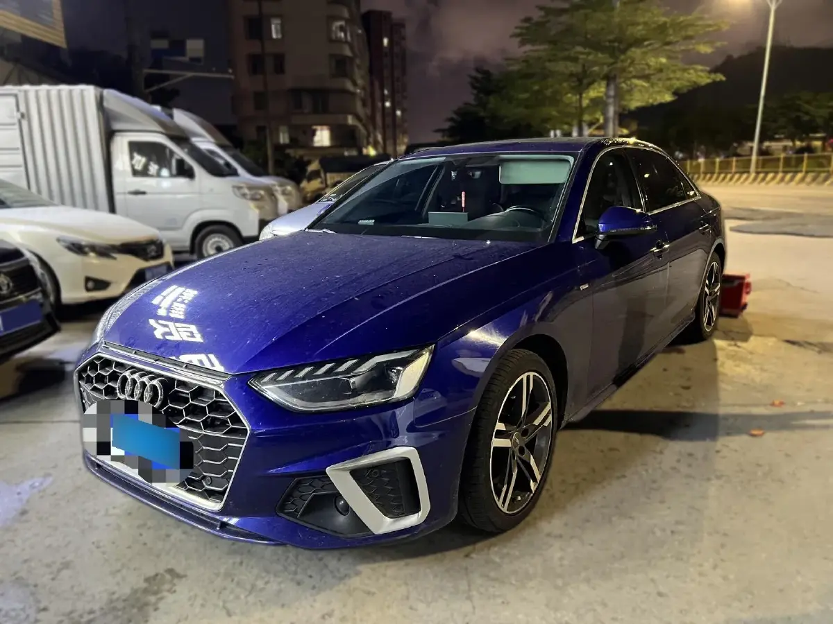 2020 Audi A4L 2.0T 190HP L4 7DCT