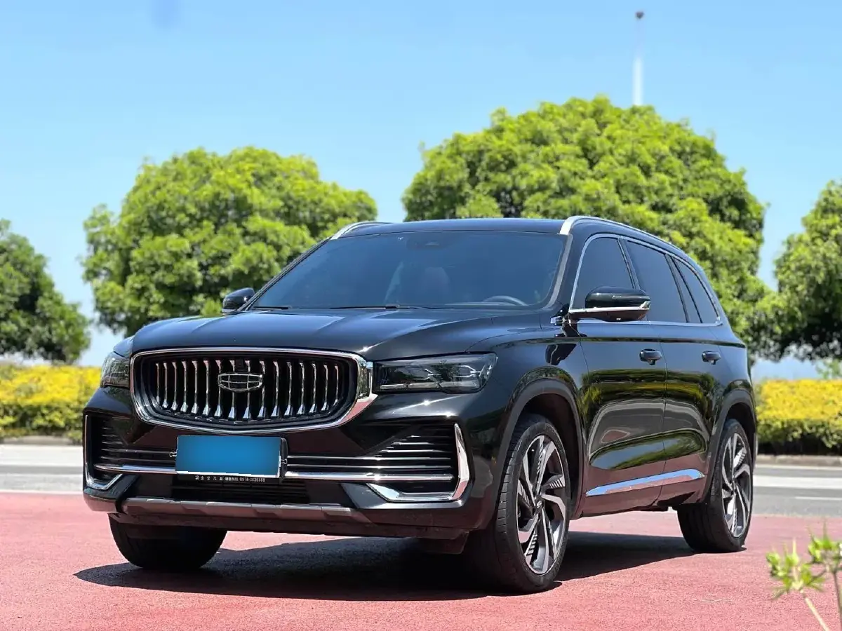 2023 Geely Monjaro 2.0T 238HP L4 8AT