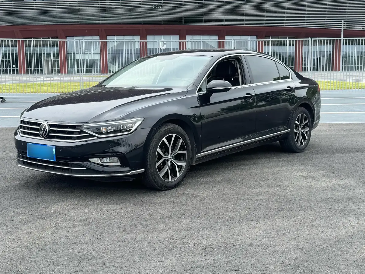 2019 Volkswagen Magotan 2.0T 186HP L4 7DCT