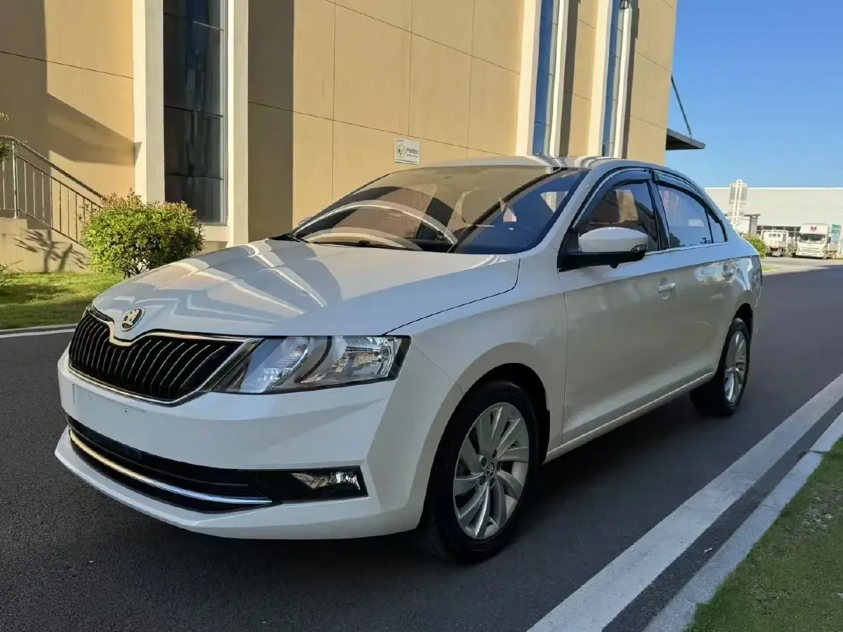 2019 Skoda Rapid 1.5L 110HP L4 6AT