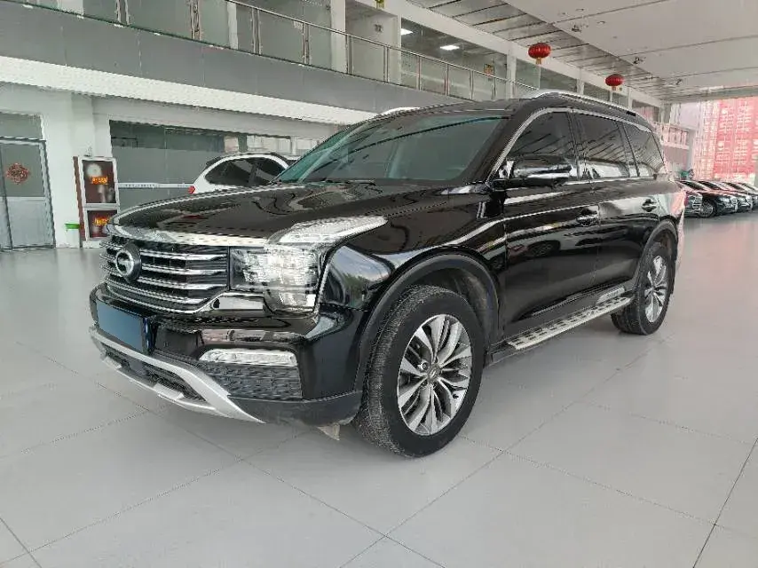 2017 GAC Trumpchi GS8 2.0T 201HP L4 6AT