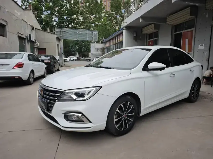 2020 Roewe i5 1.5L 120HP L4 CVT
