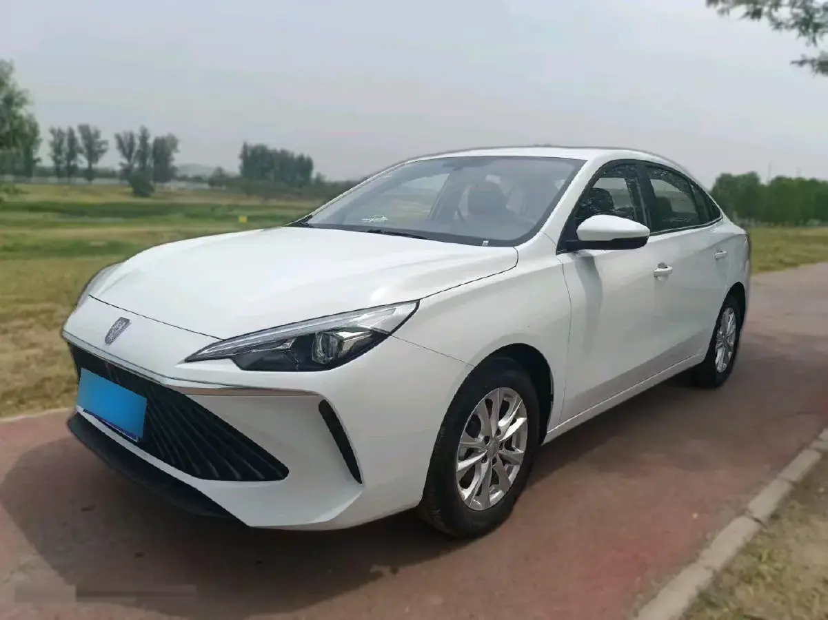 2025 MG 5 1.5L 129HP L4 CVT