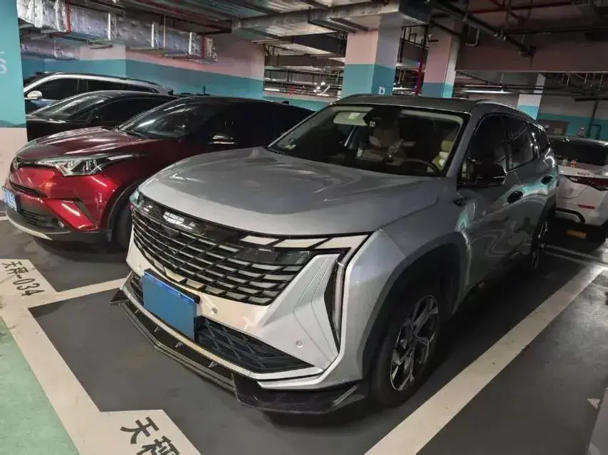 2023 Geely StarRay 1.5T 181HP L4 7DCT