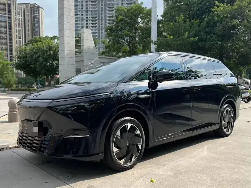 2024 Xpeng X9 BEV 101.5KWH