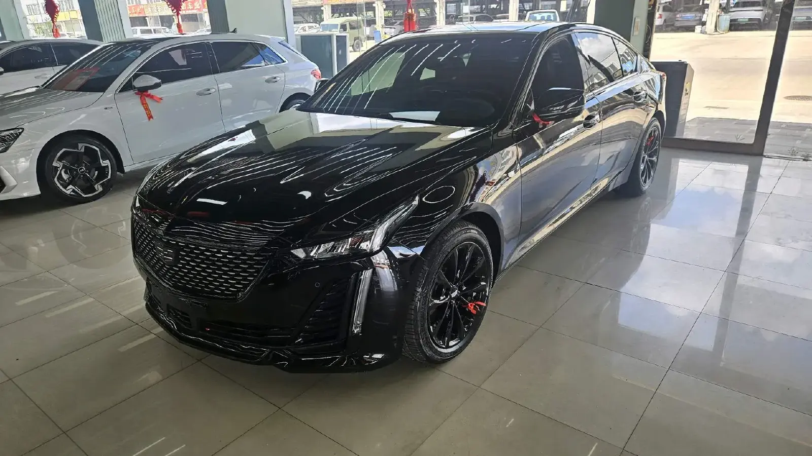 2023 Cadillac CT5 2.0T 237HP L4 10AT