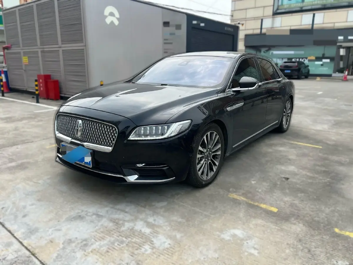 2019 Lincoln Continental 2.0T 241HP L4 6AT
