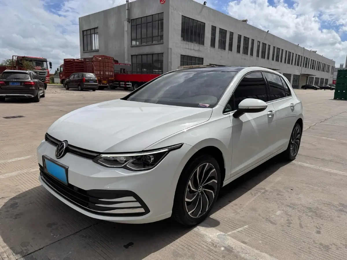 2024 Volkswagen Golf 1.4T 150HP L4 7DCT