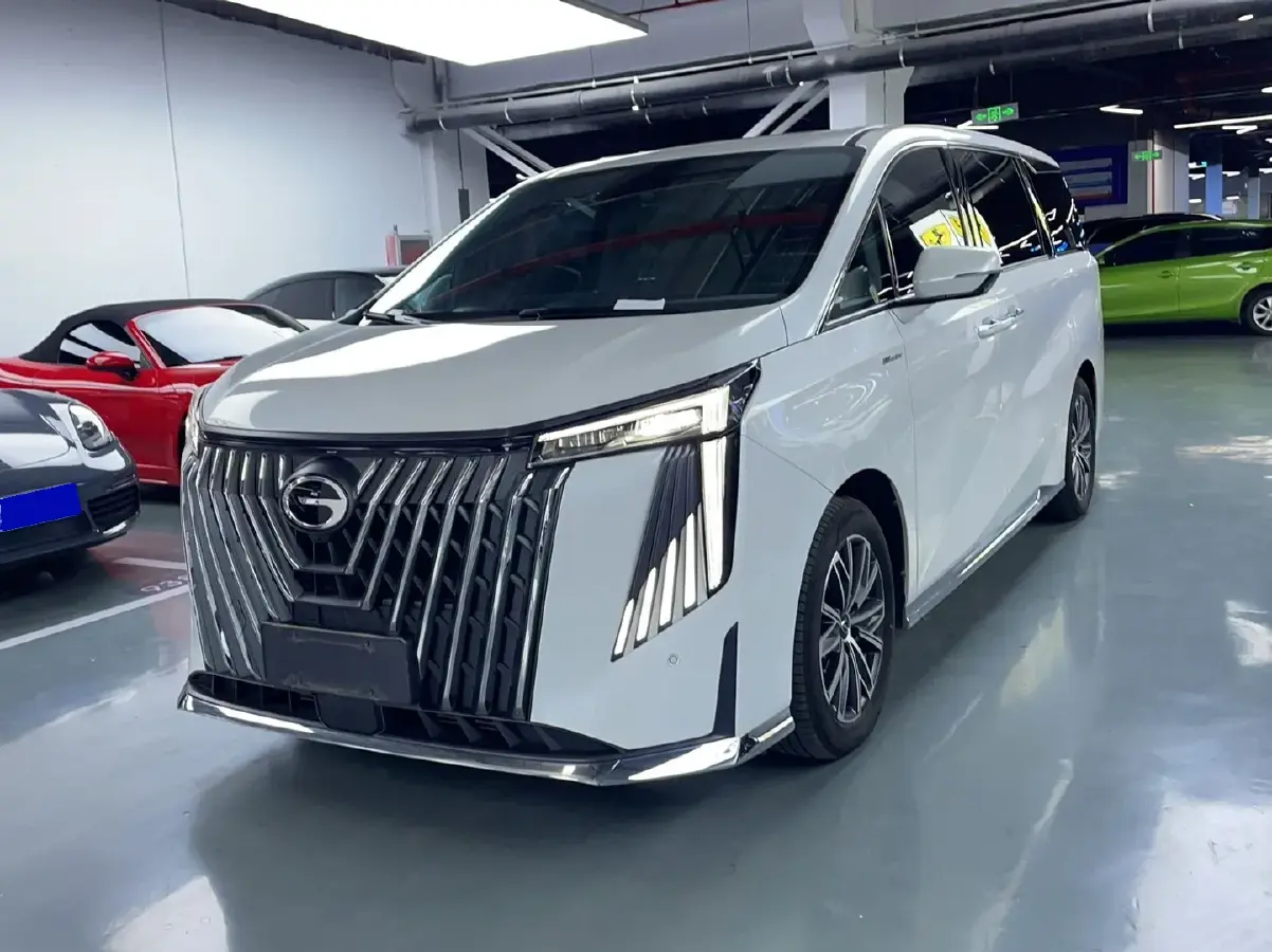 2024 GAC Trumpchi M8 2.0T 252HP L4 8AT