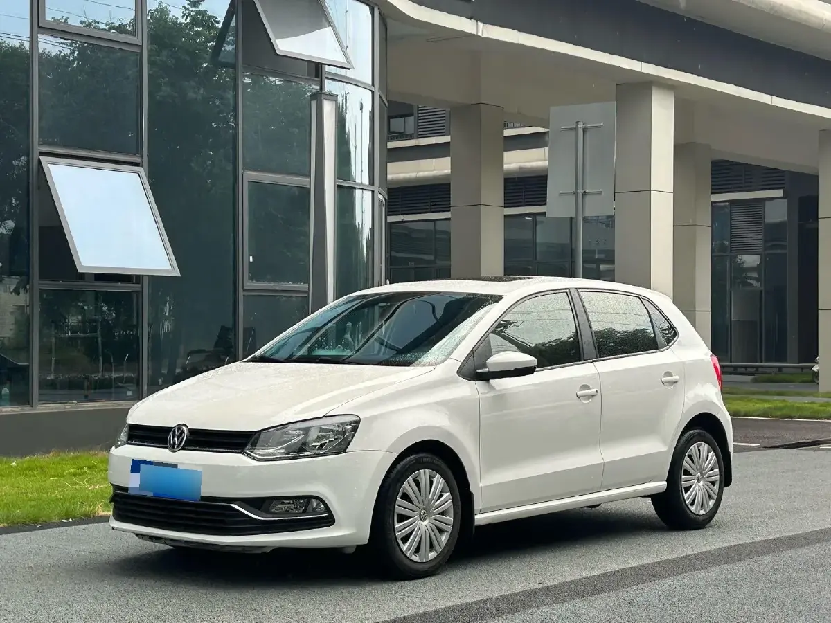 2018 Volkswagen Polo 1.5L 110HP L4 6AT