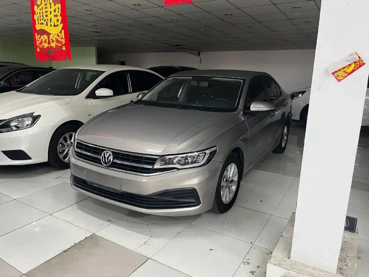 2019 Volkswagen Bora 1.5L 116HP L4 5MT
