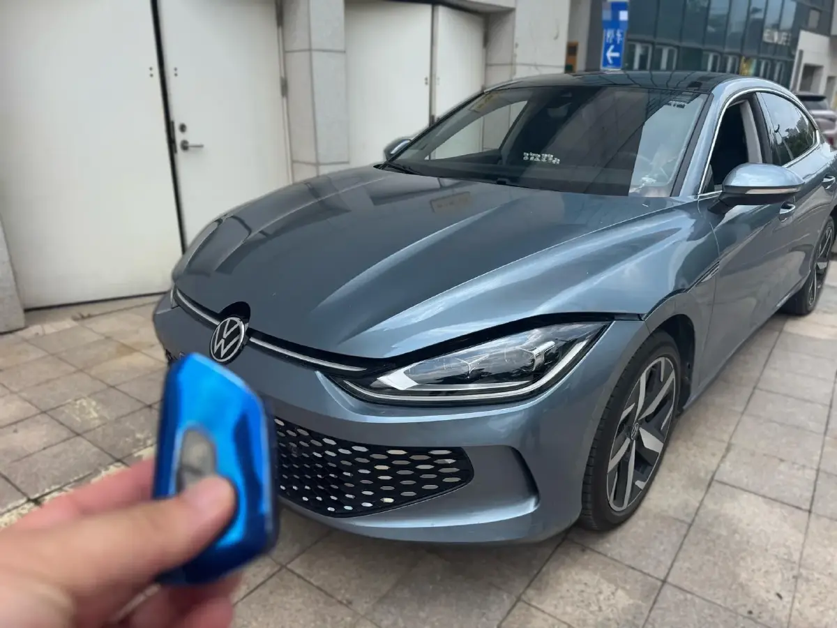 2022 Volkswagen Lamando 1.4T 150HP L4 7DCT