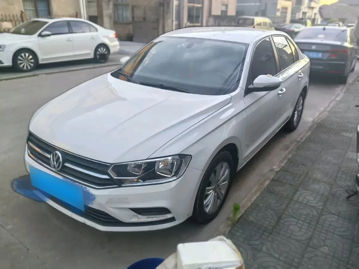 2020 Volkswagen Bora 1.5L 113HP L4 5MT