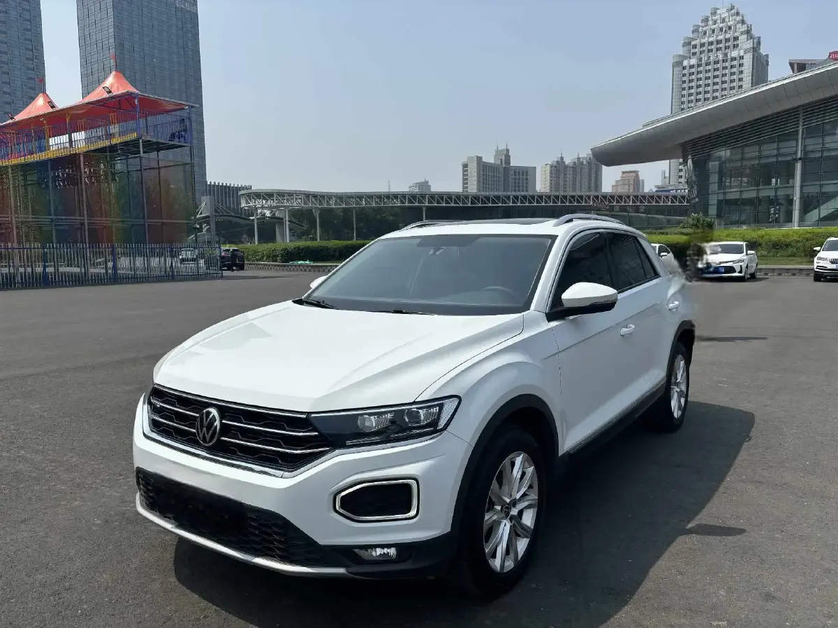 2022 Volkswagen T-Roc 1.4T 150HP L4 7DCT
