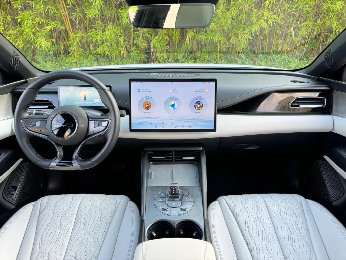 2024 BYD Seal 06 1.5L 101HP L4 E-CVT PHEV 15.87KWH,autocango,china used car exporter,china ev exporter,chinese used car exporter,chinese used ev exporter