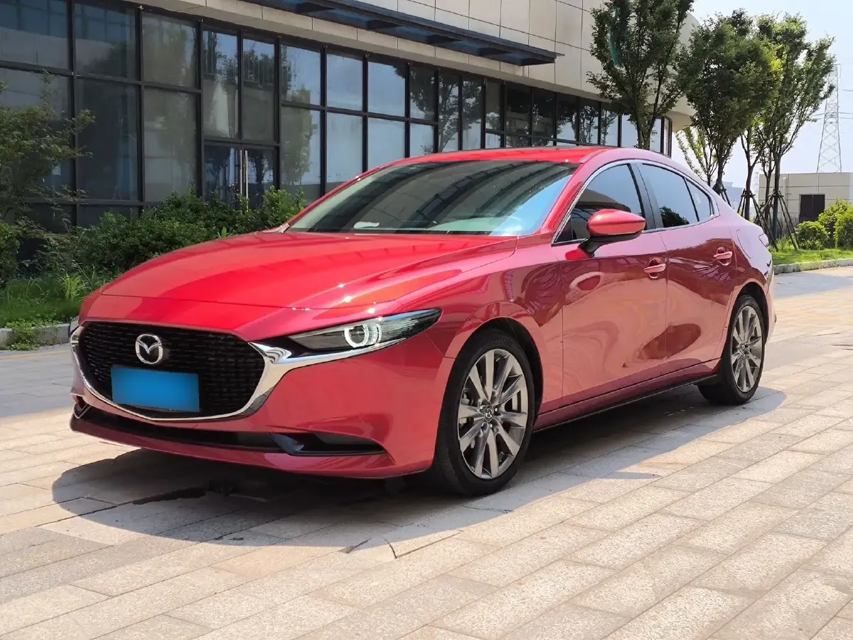 2022 Mazda 3 Axela 2.0L 158HP L4 6AT