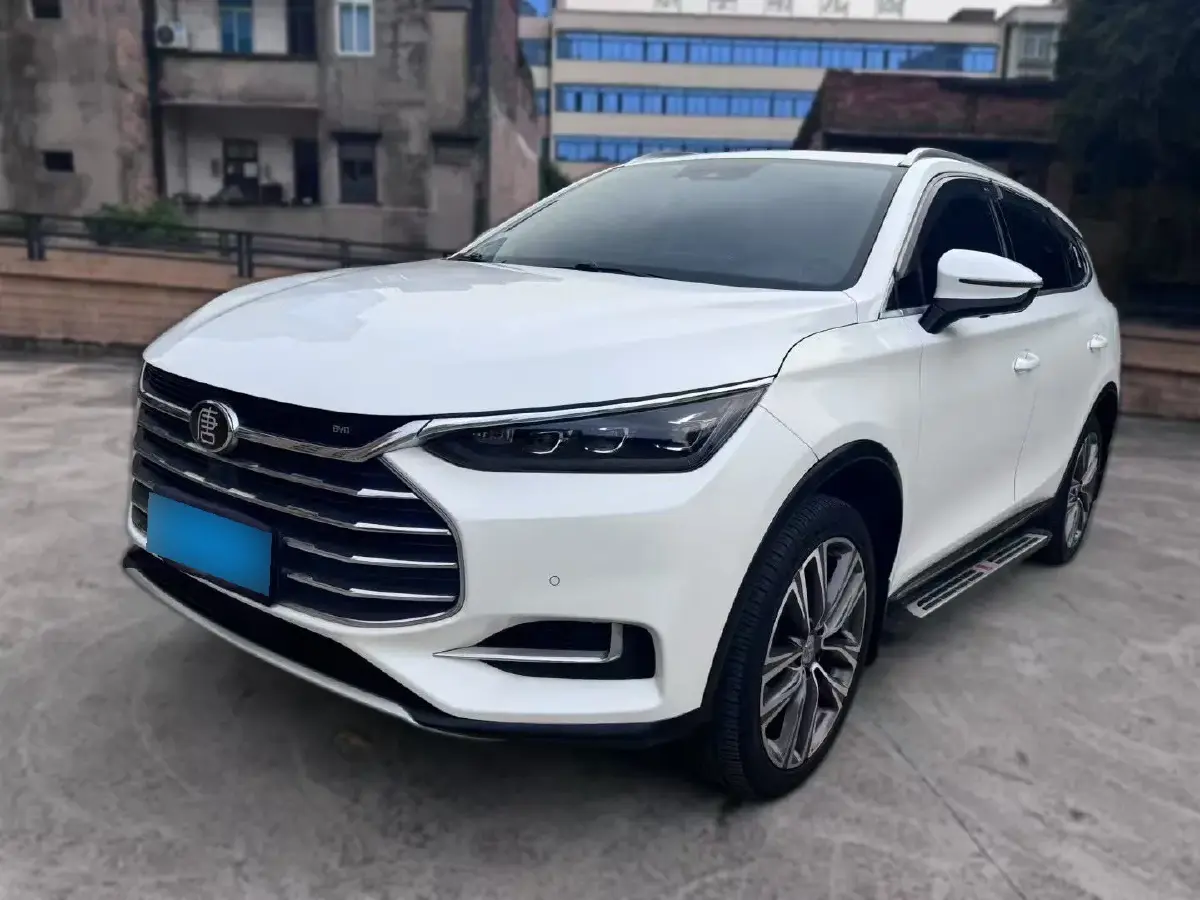 2018 BYD Tang 2.0T 205HP L4 6AT