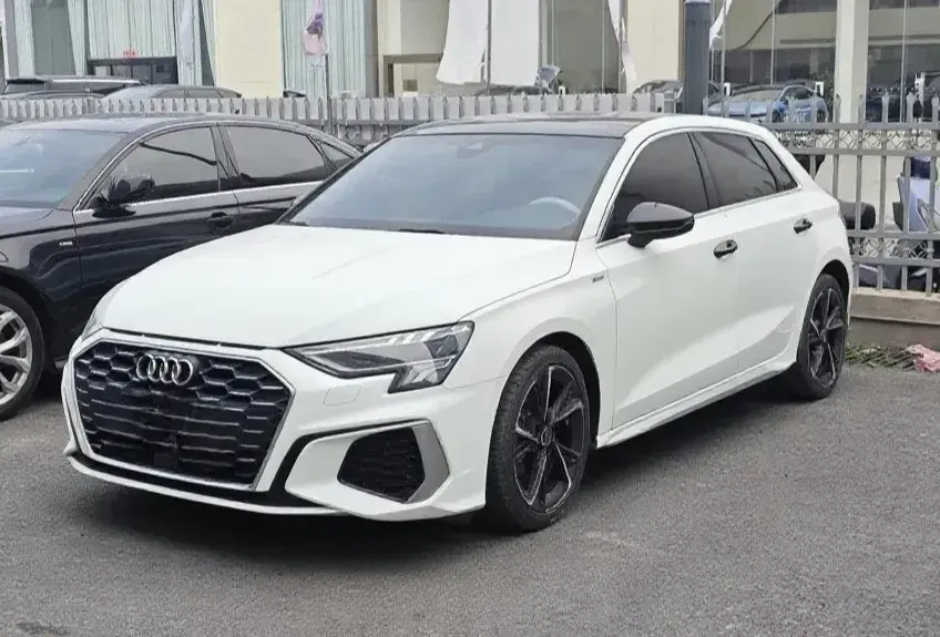 2022 Audi A3 1.4T 150HP L4 7DCT