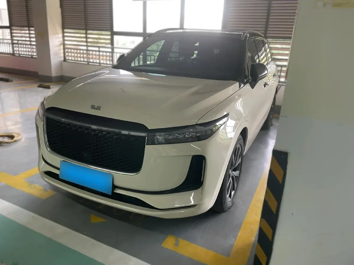 2020 Li ONE Range Extended 131HP REEV 40.5KWH