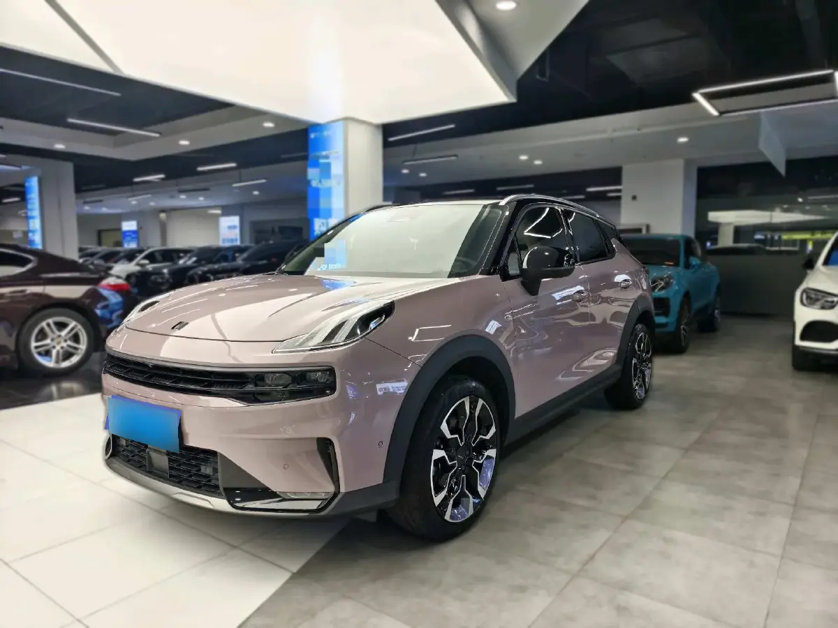 2022 LYNK&CO 06 EM-P 1.5T 177HP L3 7DCT PHEV 15.5KWH