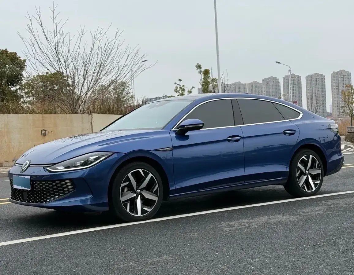 2022 Volkswagen Lamando 1.4T 150HP L4 7DCT