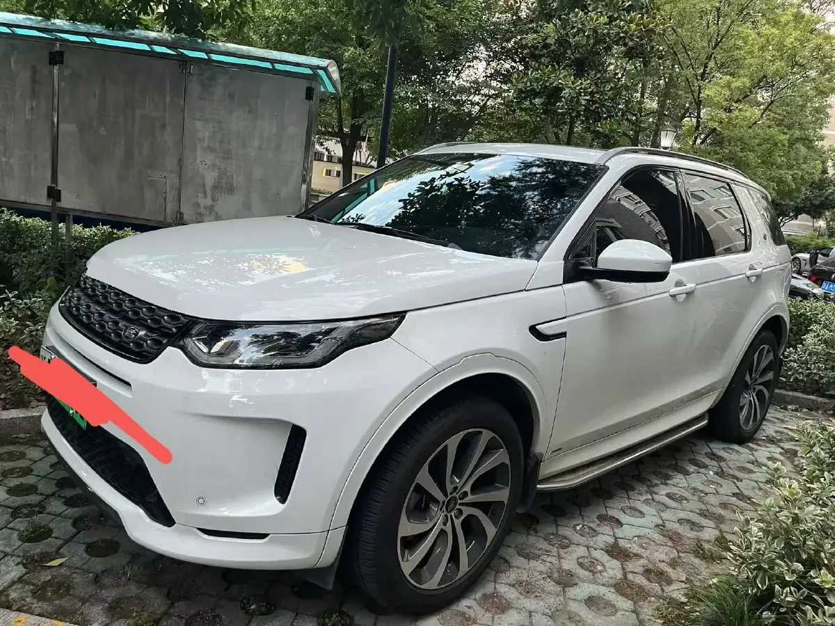 2022 Land Rover Discovery Sport 1.5T 200HP L3 8AT PHEV