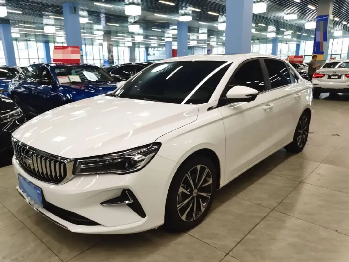 2025 Geely Emgrand 1.5L 127HP L4 CVT