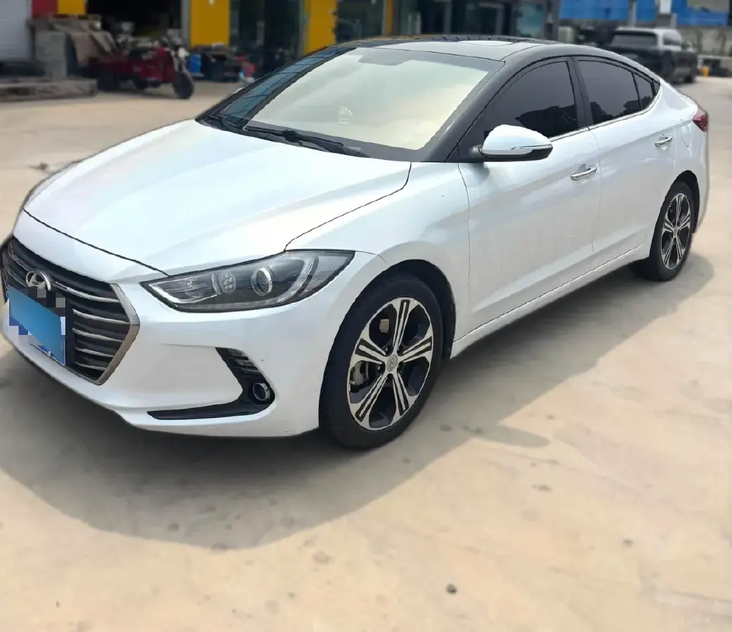 2018 Hyundai Elantra 1.4T 130HP L4 7DCT