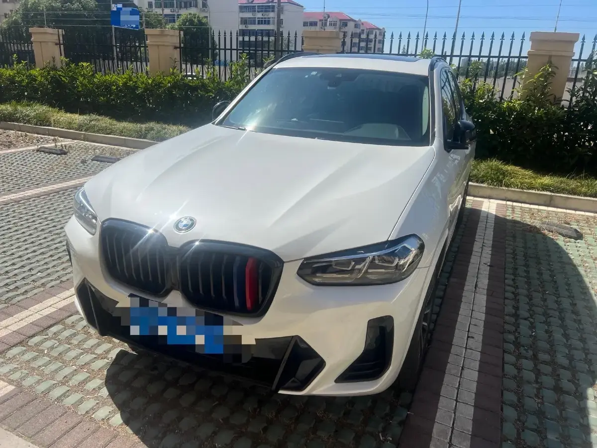 2022 BMW X3 2.0T 252HP L4 8AT