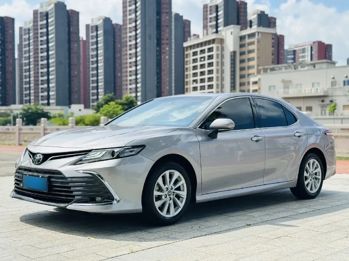 2021 Toyota Camry 2.0L 178HP L4 CVT