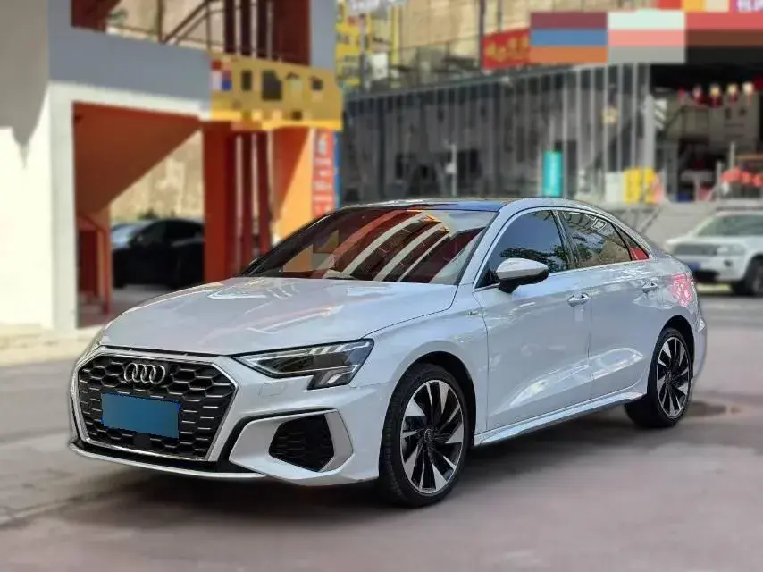 2022 Audi A3 1.4T 150HP L4 7DCT