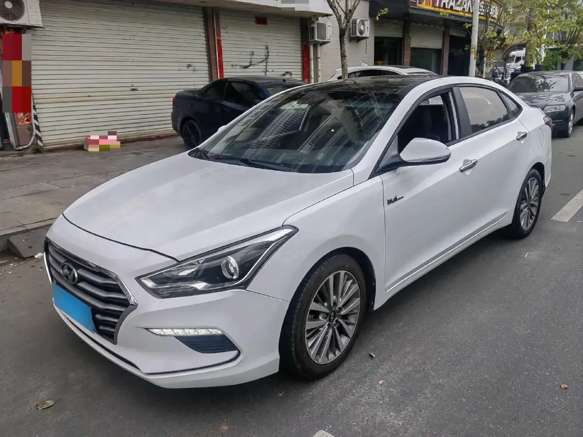 2017 Hyundai Mistra 1.8L 143HP L4 6AT