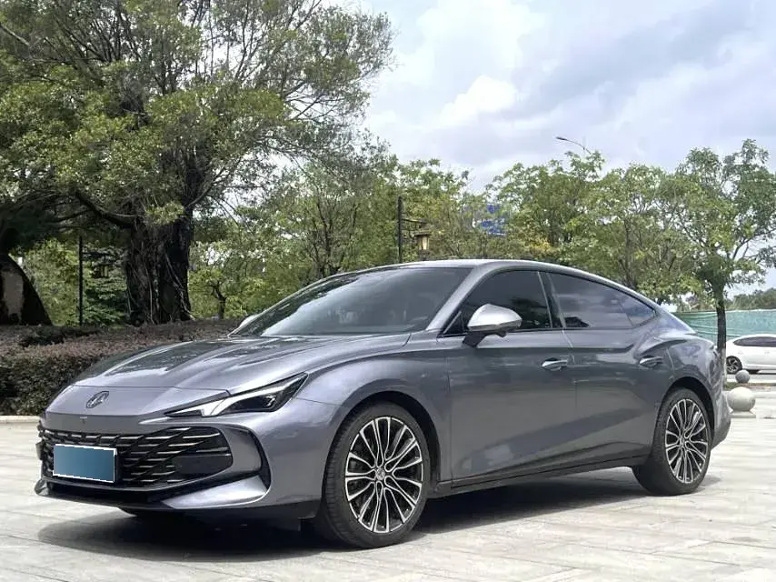 2023 MG 7 1.5T 188HP L4 7DCT