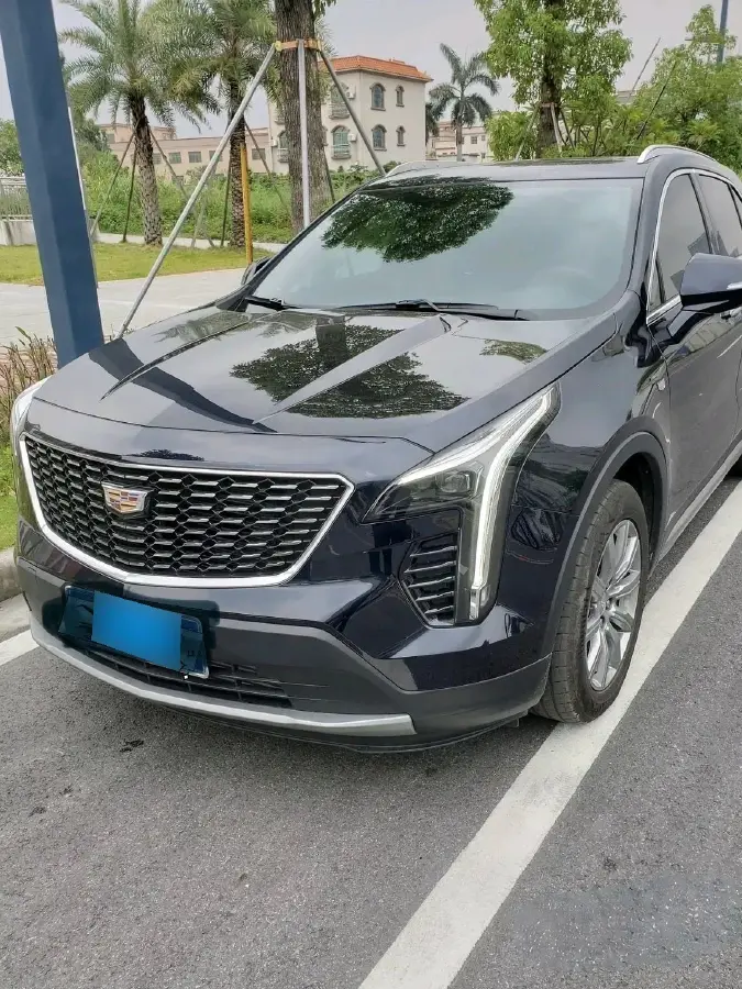 2021 Cadillac XT4 2.0T 237HP L4 9AT