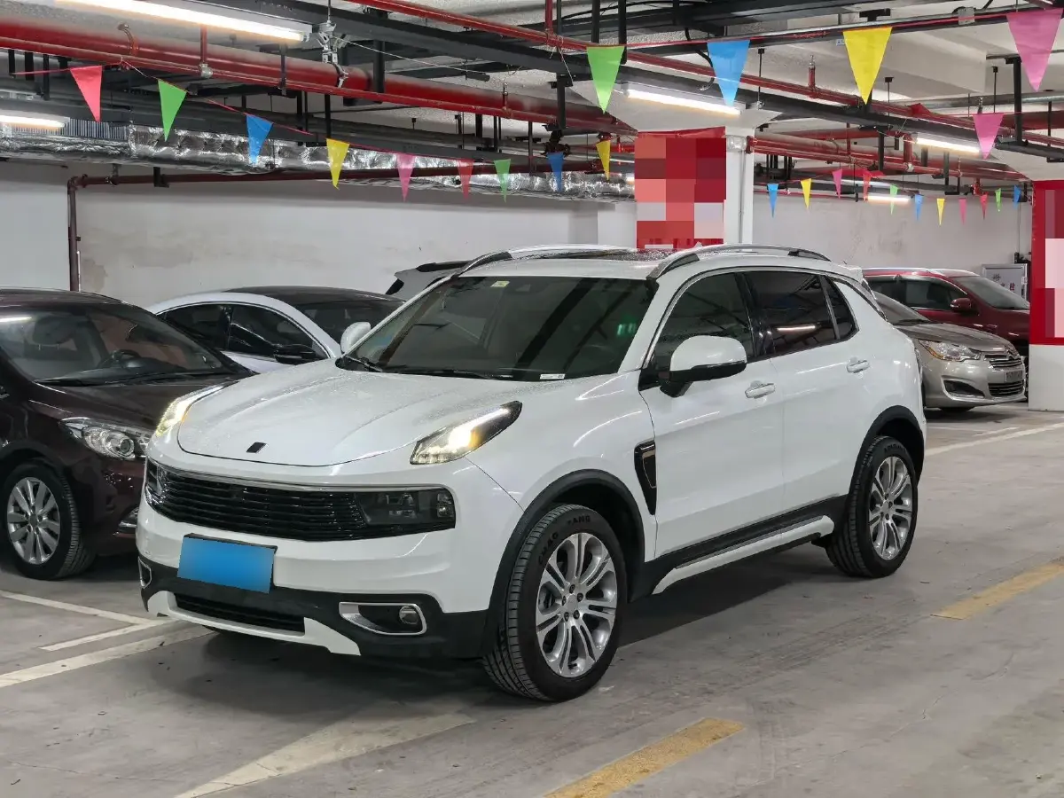 2019 LYNK&CO 01 2.0T 190HP L4 6AT