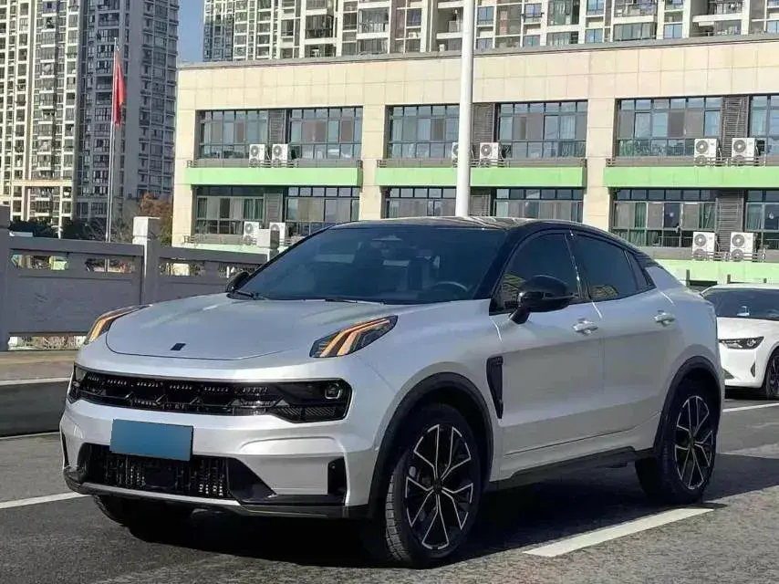 2023 LYNK&CO 05 2.0T 254HP L4 8AT